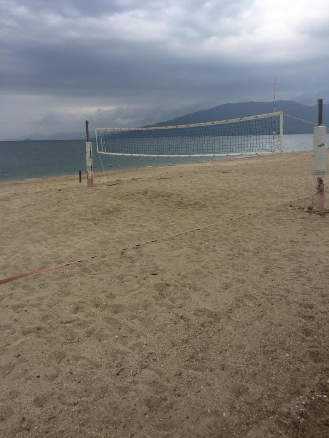 Thomas Vrasna Close To The Sea 外观 照片